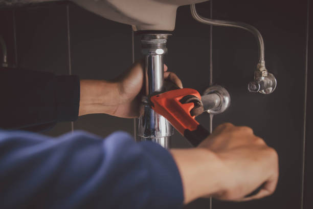 Best Clogged Drain Plumber  in Poquonock Bridge, CT